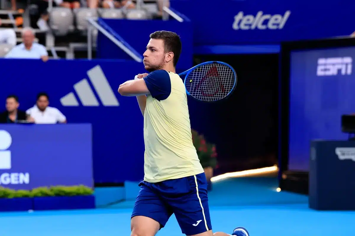 ATP MÜNCHEN: Zverev triler s Kecmanovićem