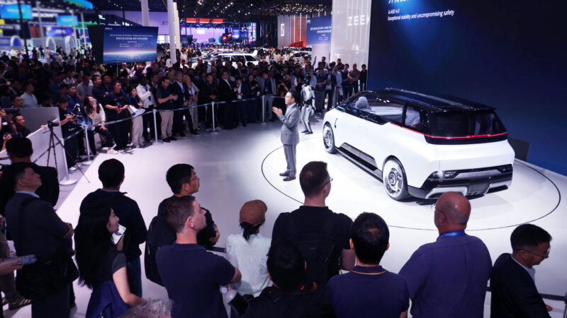 Geely predstavio ekosistem „Full Domain AI 2.0“