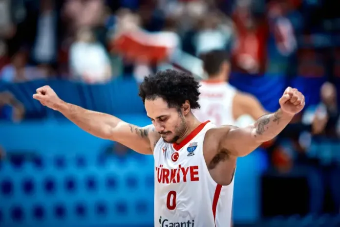 BIO JE NA PRAGU ZVIJEZDE: Larkin otkrio gdje želi nastaviti