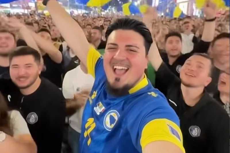 Pjevač bh. porijekla poručio komšijama u Stuttgartu: U srijedu igra Bosna, moglo bi biti malo glasnije