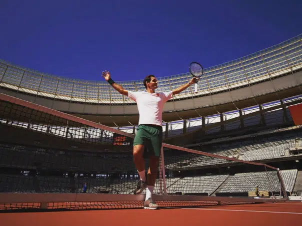 Roger Federer se vraća na teren