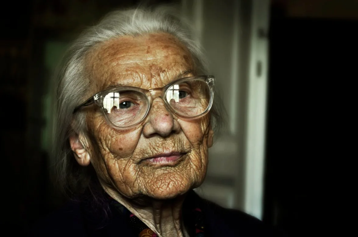 Baka je mirno otišla sa mature, a sutradan je porodica saznala kome zaista pripada sve