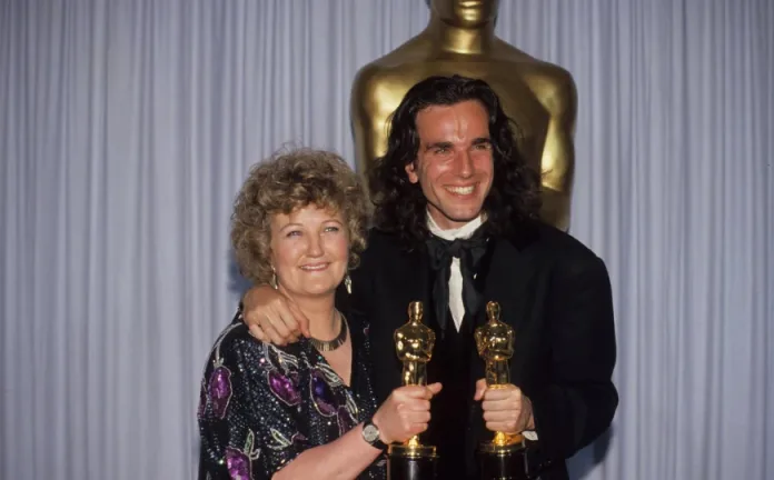 Tužna vijest: Preminula Brenda Fricker (81), žena s golubovima iz