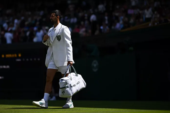 WIMBLEDON: Novak Đoković u 1/8 finala nakon teškog meča s