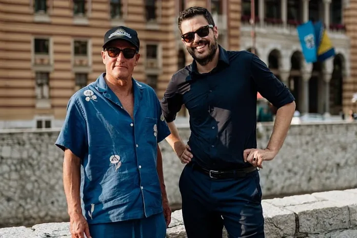 Legendarni Woody Harrelson stigao u Sarajevo, bit će dio magije