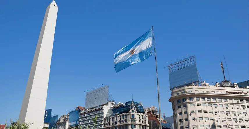 Argentina duguje MMF-u 56,8 milijardi dolara