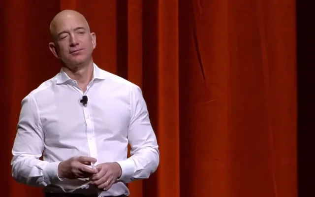 Bezos: AI bi mogao da skrati radnu sedmicu na tri dana