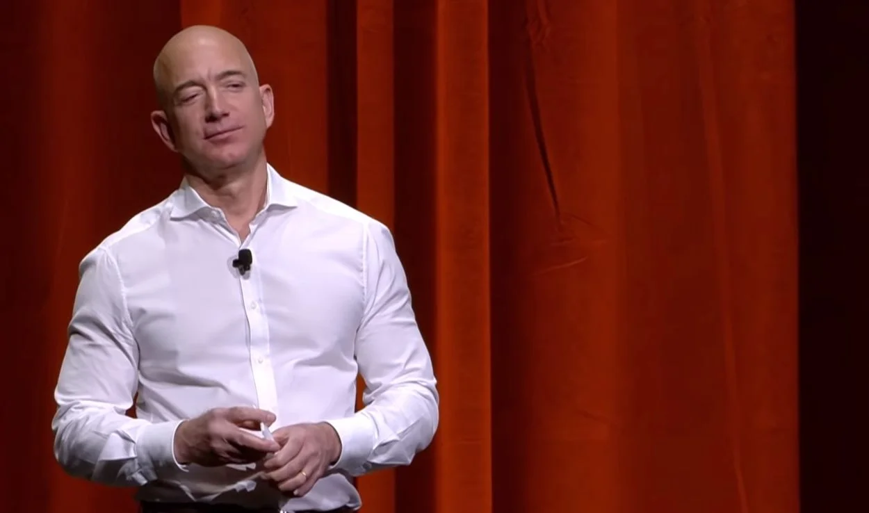 Bezos: AI bi mogao da skrati radnu sedmicu na tri dana