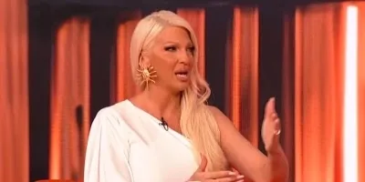 Jelena Karleuša otjerala sve ranije suradnike i okreće ploču: “Pravim čišćenje od ljudi…”
