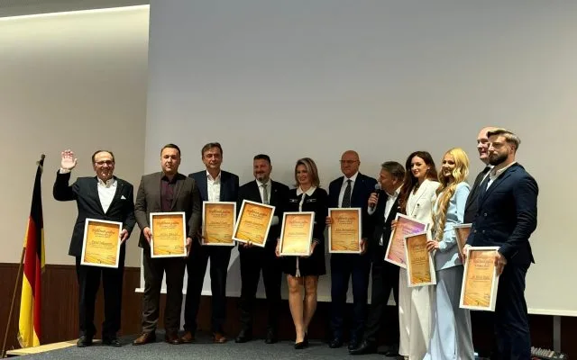 Osman Džiho okupio brojne ljude u Stuttgartu: ‘U tuđoj avliji’ već 16 godina spaja ljude i sudbine