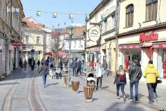 Tuzlanski kanton za godinu izgubio 1.347 stanovnika: Kladanj se najbrže prazni, dok su Živinice izuzetak